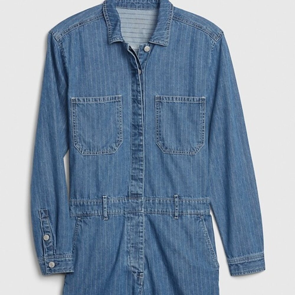 NWT GAP Women's Blue Denim Pinstripe Utility Romper Size 2